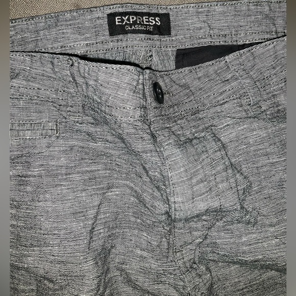 Express Short - Picture 2 of 5